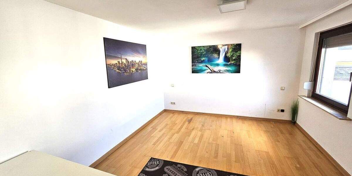 Reihenendhaus Trier Weismark-Feyen - 7 Zimmer, 155 m&sup2;, 449.000&euro; | Angebot:25743585