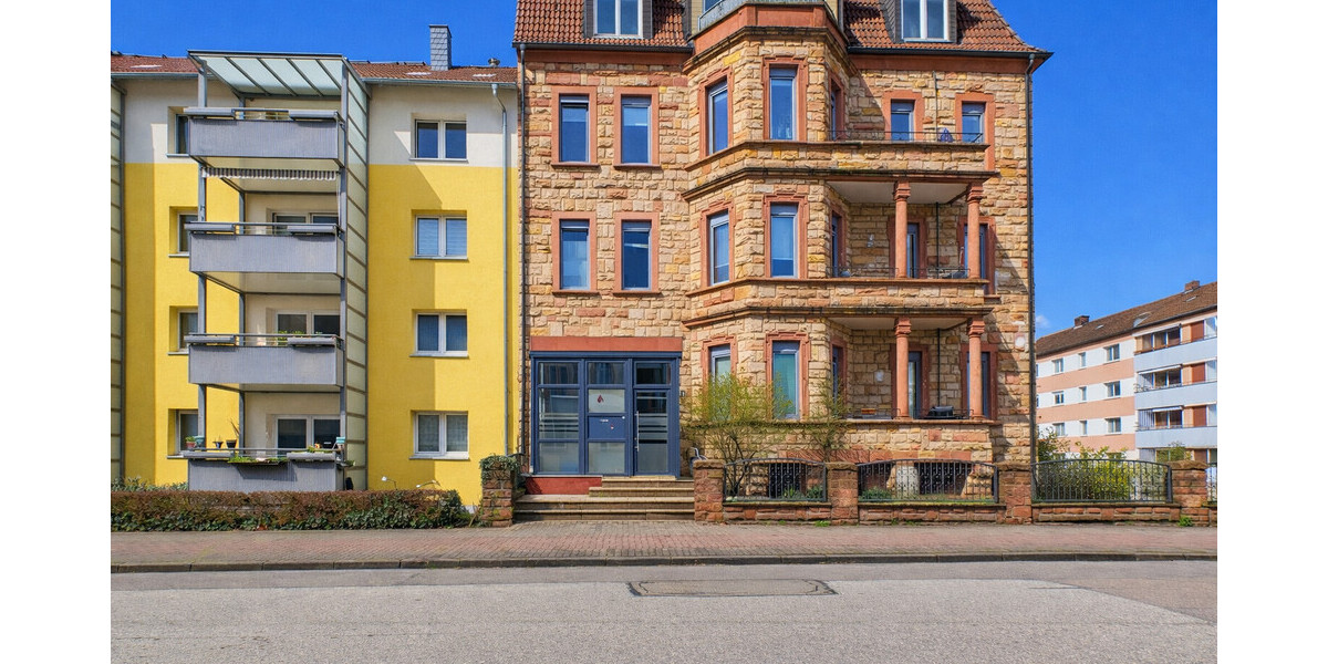 Exklusive 2-Zimmer-Wohnung mit Balkon, moderner Einbauküche und Stellplatz in Hanau - Etagenwohnung Hanau | Angebot:26019443