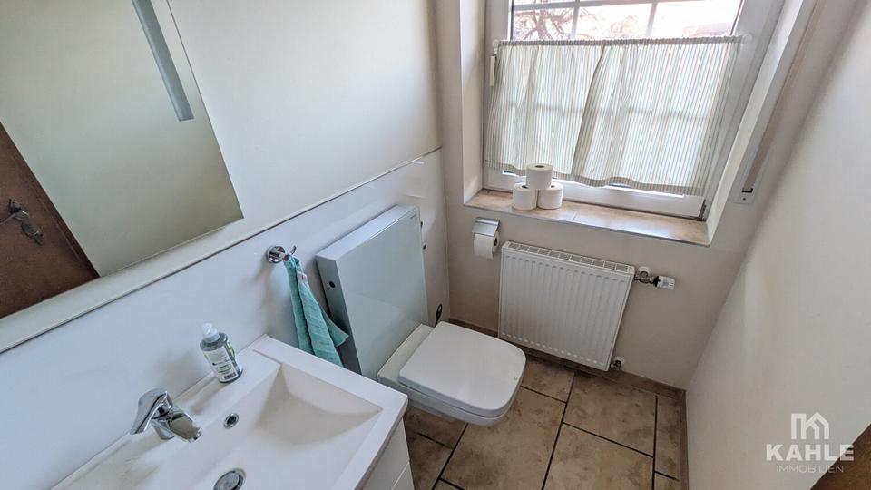 Einfamilienhaus Warendorf - 7 Zimmer, 214 m&sup2;, 1.600&euro; | Angebot:24571849