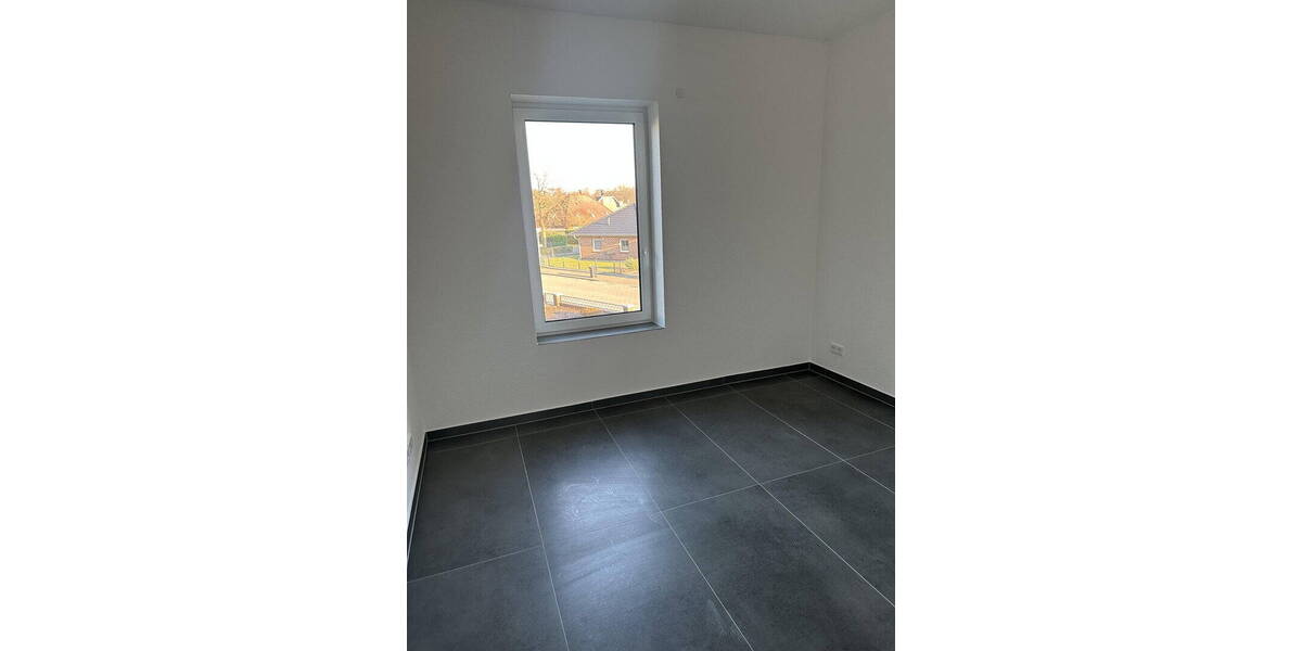 Etagenwohnung Barßel - 5 Zimmer, 92 m&sup2;, 900&euro; | Angebot:25984373