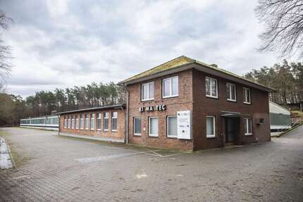 Halle in Dannenberg (Elbe) 580.000 € 4169.2 m²
