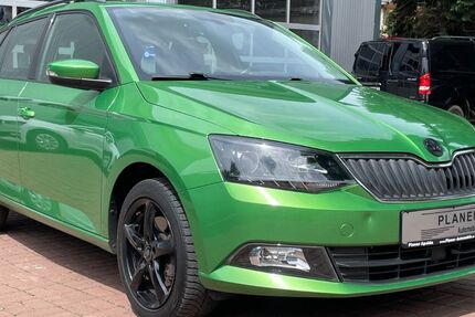 Skoda Fabia 82.405 km 11.990 &euro; Apolda 99510