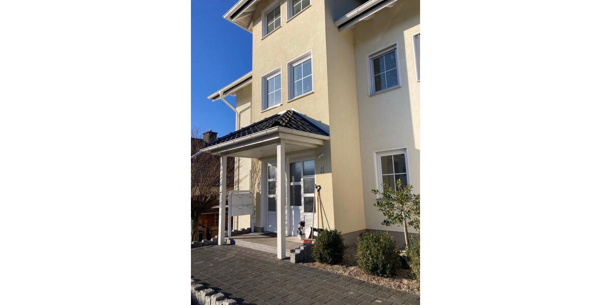 Etagenwohnung Niestetal - 3 Zimmer, 108 m&sup2;, 1.250&euro; | Angebot:25271236