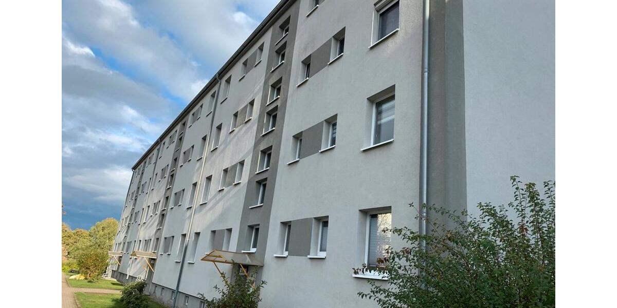 Erdgeschoßwohnung Riesa - 3 Zimmer, 60 m&sup2;, 85.000&euro; | Angebot:27117123
