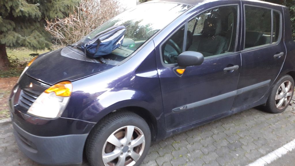 Renault Modus 207.000 km 900 &euro; Nürnberg 90429