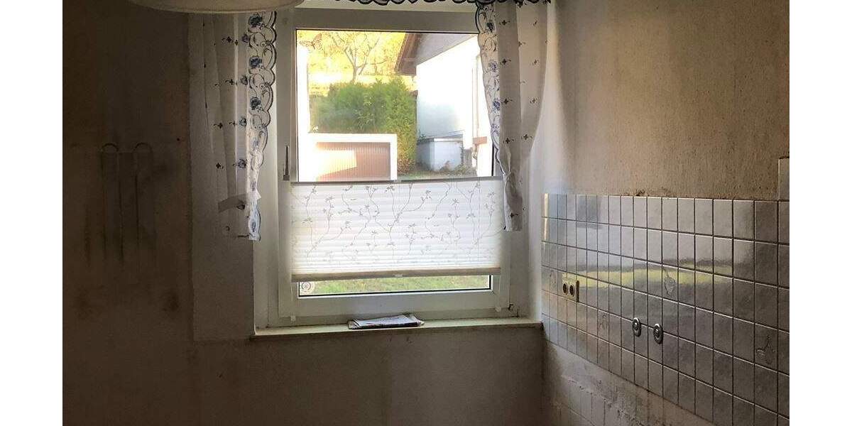 Etagenwohnung Eckartsberga - 2 Zimmer, 50 m&sup2;, 49.000&euro; | Angebot:25678565