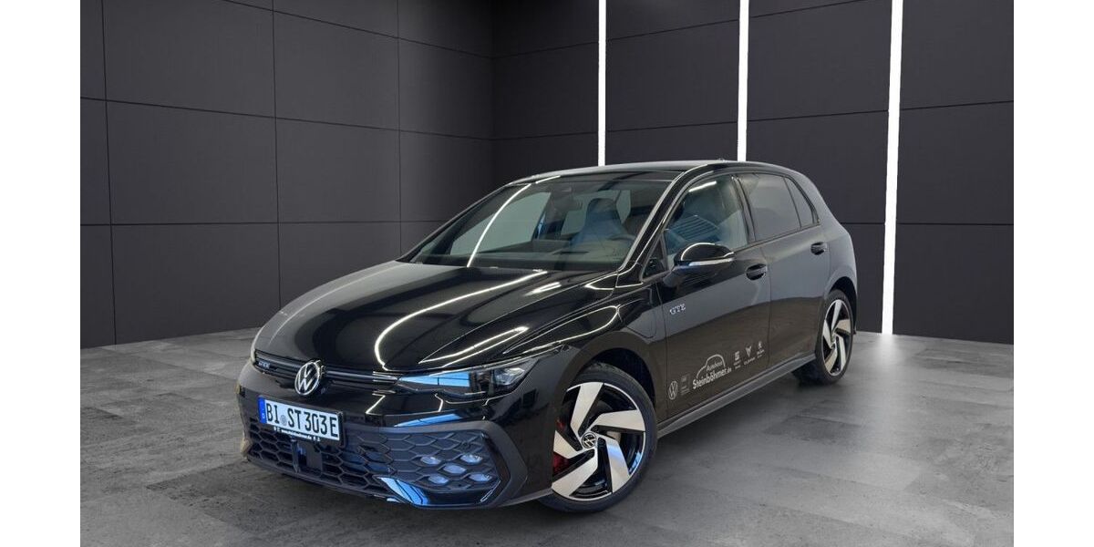 VW Golf 10.000 km 42.840 &euro; Schloß Holte-Stukenbrock 33758