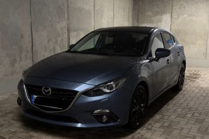 Mazda 3 122.400 km 9.500 &euro; Halle (Saale) 06126