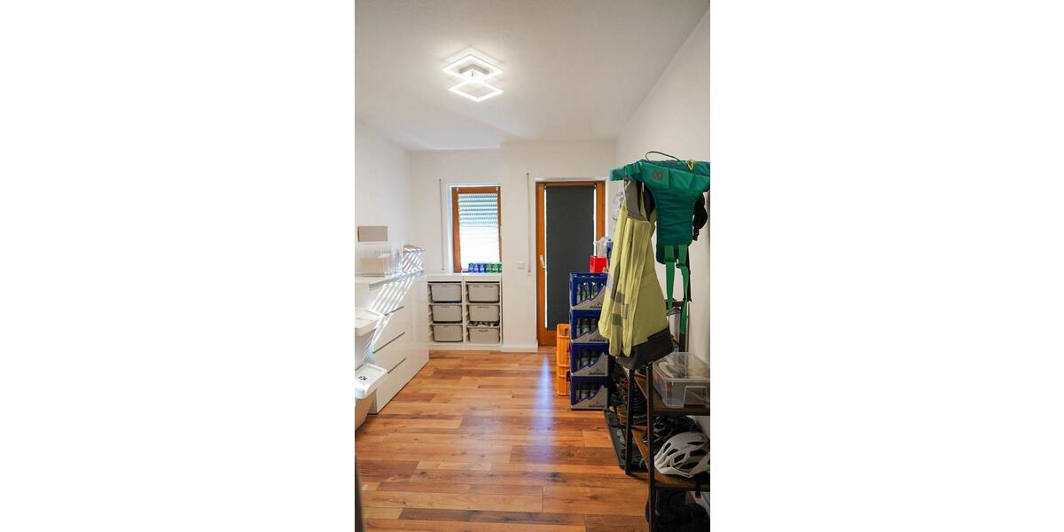 Erdgeschoßwohnung Geisenfeld - 4 Zimmer, 108 m&sup2;, 375.000&euro; | Angebot:26281474