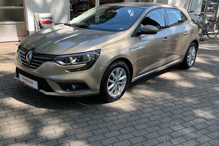 Renault Megane 75.505 km 10.490 &euro; Potsdam 14482