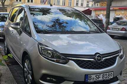 Opel Zafira 174.661 km 10.999 € Spandau (Berlin) 13585