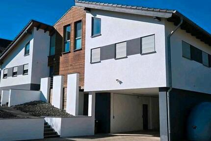 Haus Höxter - 6 Zimmer, 223 m&sup2;, 399.000&euro; | Angebot:26766275