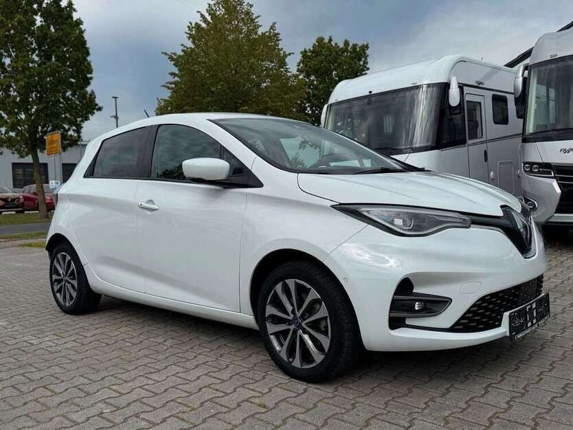 ZOE