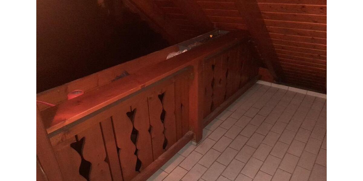 Dachgeschoßwohnung Ulrichstein - 3 Zimmer, 79 m&sup2;, 620&euro; | Angebot:25055629