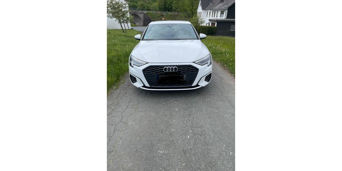 Audi A3 80.000 km 18.900 &euro; Willingen 34508