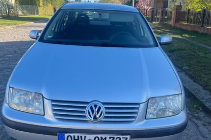 VW Bora 245.000 km 1.700 &euro; Oranienburg 16515