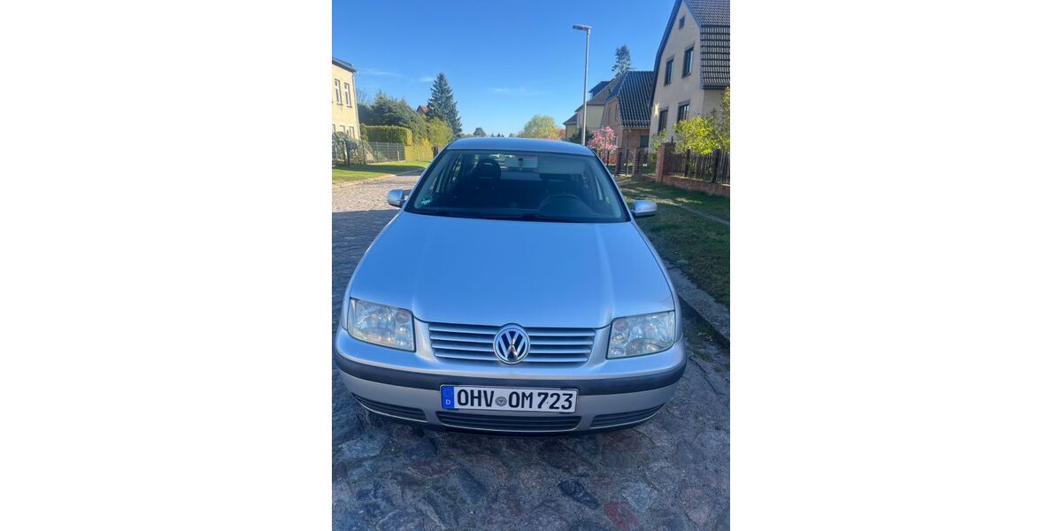 VW Bora 245.000 km 1.700 &euro; Oranienburg 16515