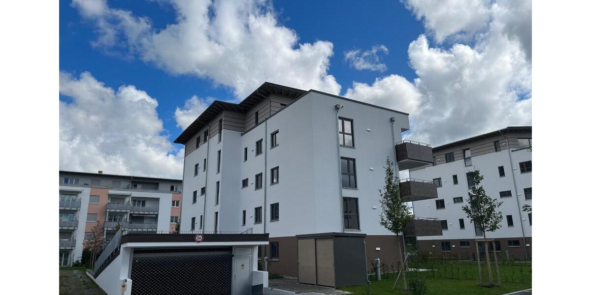 Etagenwohnung Kolbermoor - 4 Zimmer, 96 m&sup2;, 1.808&euro; | Angebot:25118501