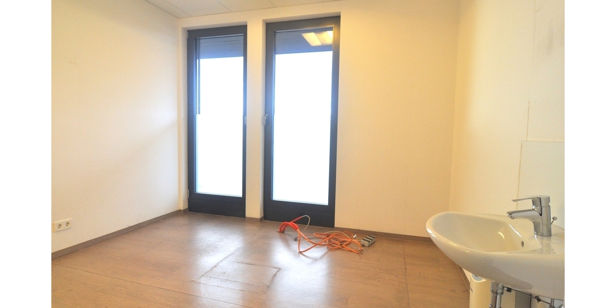 Praxisfläche mit Penthouse-Feeling im Ärztehaus - Gewerbeobjekt Königstein | Angebot:26339473