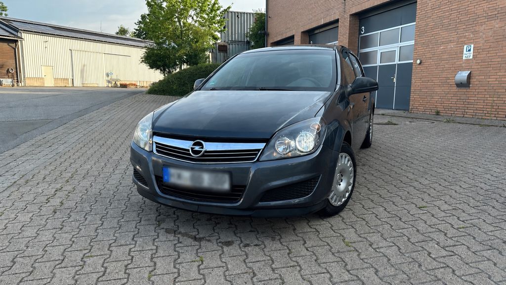 Opel Astra 179.000 km 2.150 &euro; Willebadessen 34439