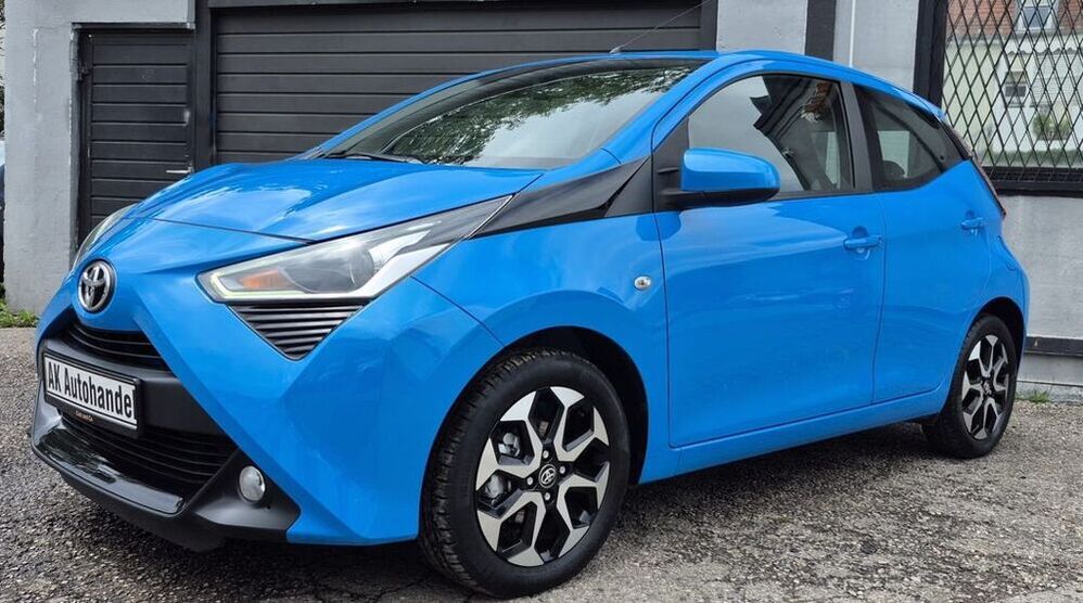 Aygo (X)