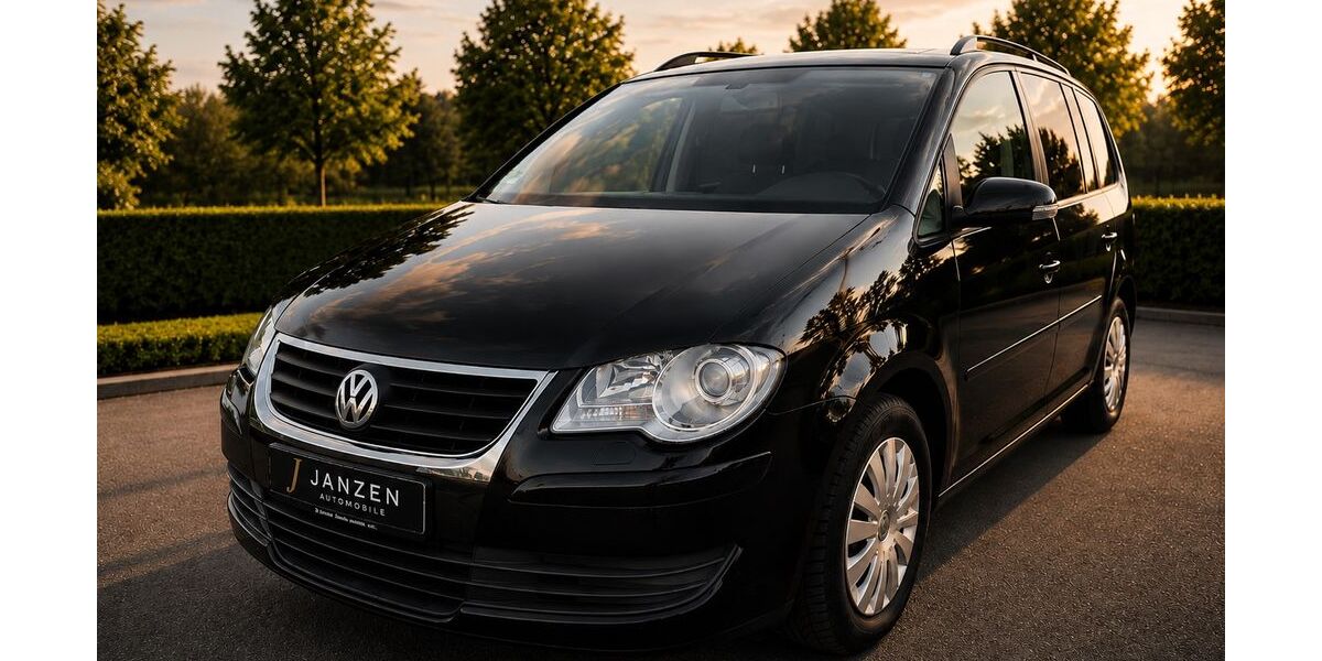 VW Touran 257.867 km 2.899 &euro; Bielefeld 33689