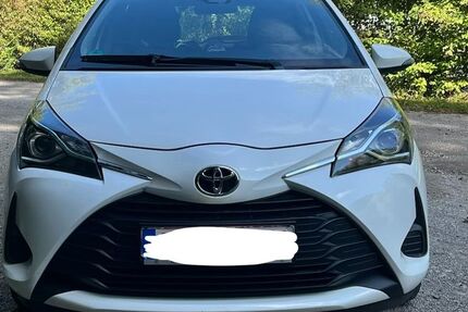 Toyota Yaris 69.719 km 11.400 &euro; Ebhausen 72224