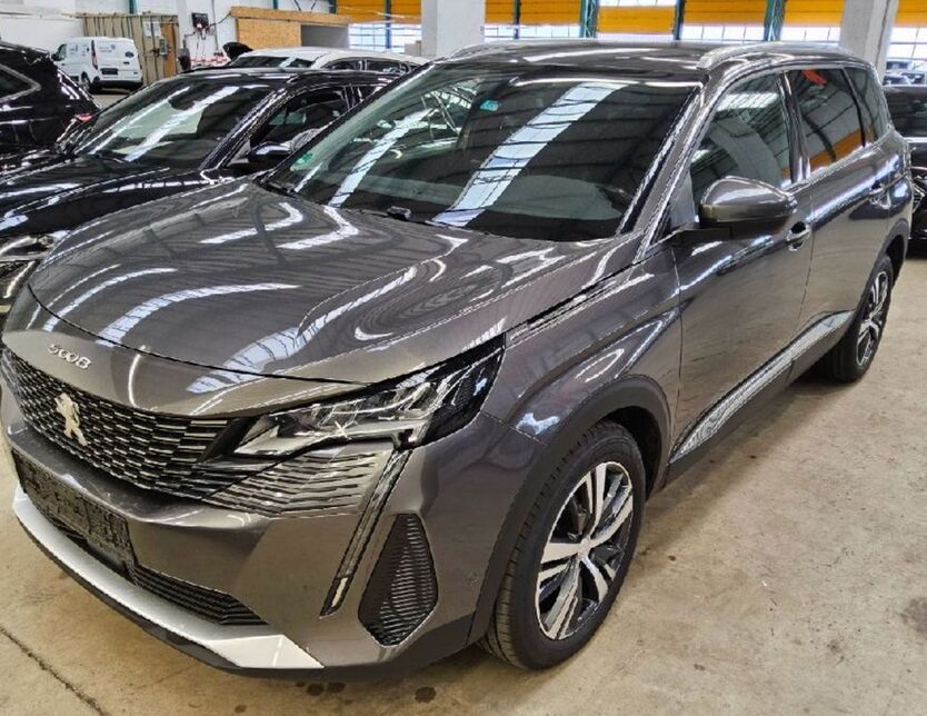 Peugeot 5008 132.000 km 18.088 € Heidelberg 69123