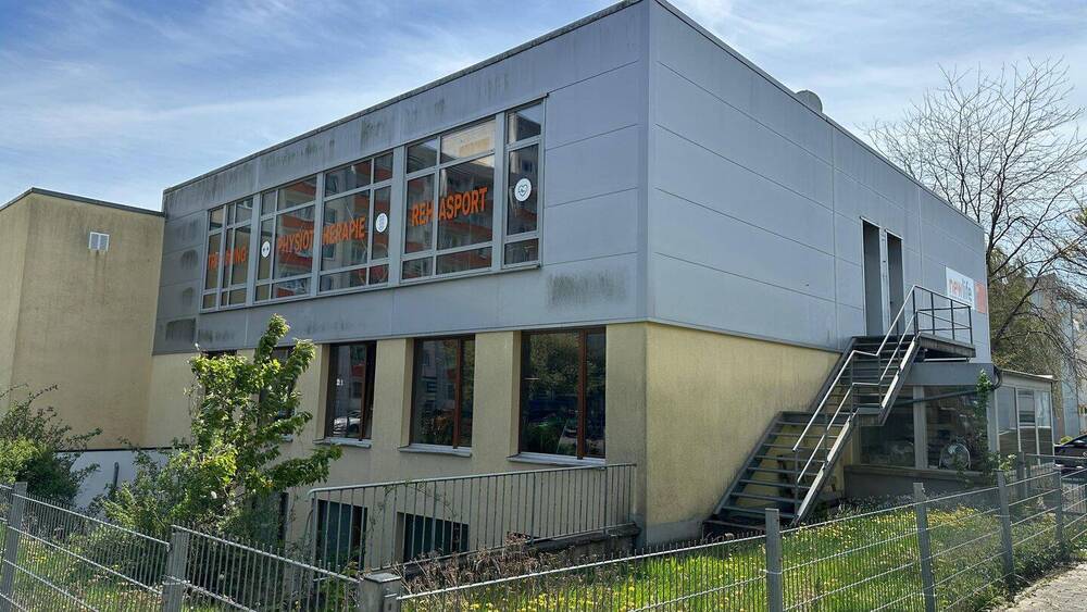 Gewerbeobjekt Eisenach - 7 Zimmer, 272 m&sup2;, 1.905&euro; | Angebot:25731715
