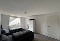 *2 Attraktive und frisch sanierte 2-Zimmer- Wohnung im Süden Nürnbergs*
