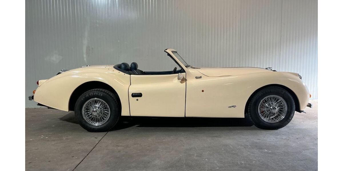 Jaguar XK 4.373 km 22.222 € Weimar 99423