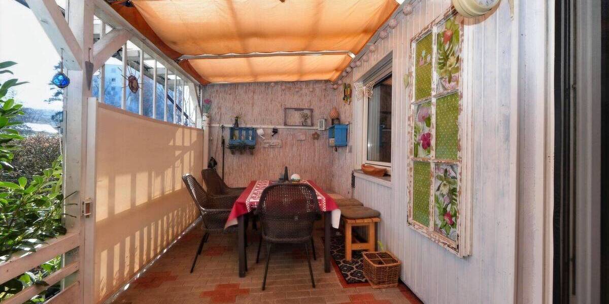 Bungalow Gunzenhausen - 6 Zimmer, 101 m&sup2;, 299.000&euro; | Angebot:25744182