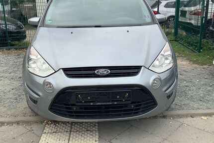 Ford S-Max 247.761 km 2.999 &euro; Frankfurt am Main 60486