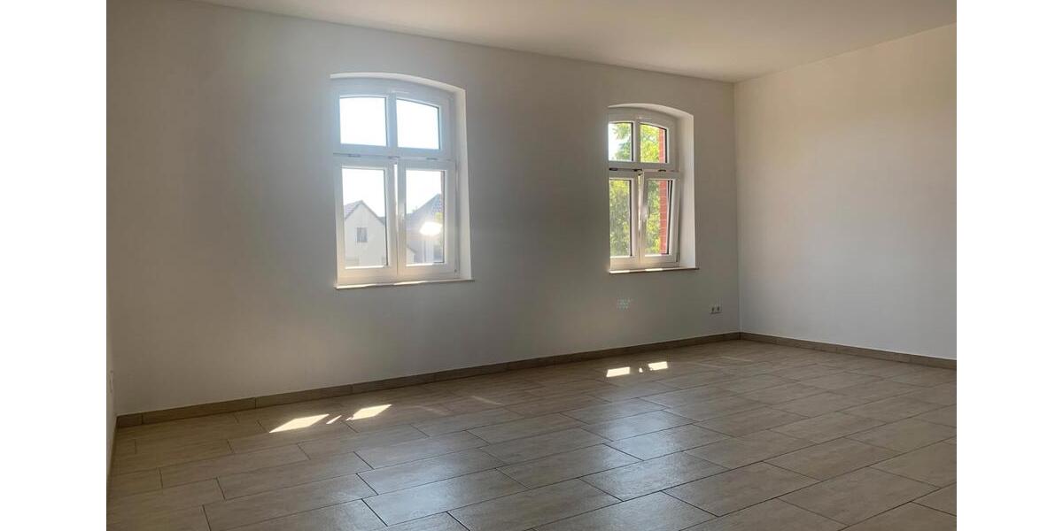 Etagenwohnung Lauta - 2 Zimmer, 65 m&sup2;, 467&euro; | Angebot:26351158