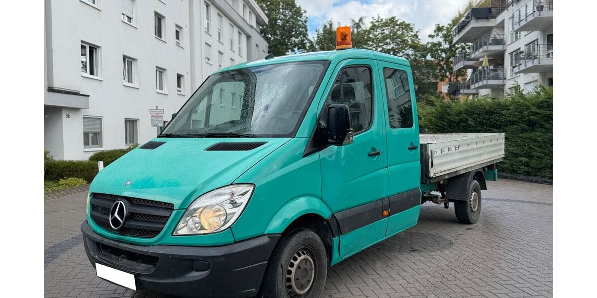 Mercedes-Benz Sprinter 296.000 km 6.500 &euro; Frankfurt Am Main 60386