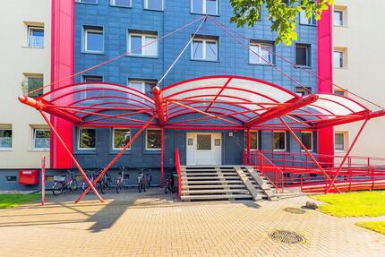 **FRISCH RENOVIERT**1-Zimmer-Wohnung Balkon Bad mit Wanne EBK Fußbodenheizungab 15.03. 1 zimmer