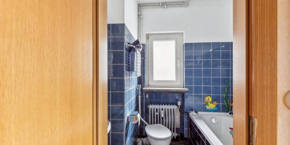 Mehrfamilienhaus, Wohnhaus Kriftel - 9 Zimmer, 253 m&sup2;, 695.000&euro; | Angebot:25996136