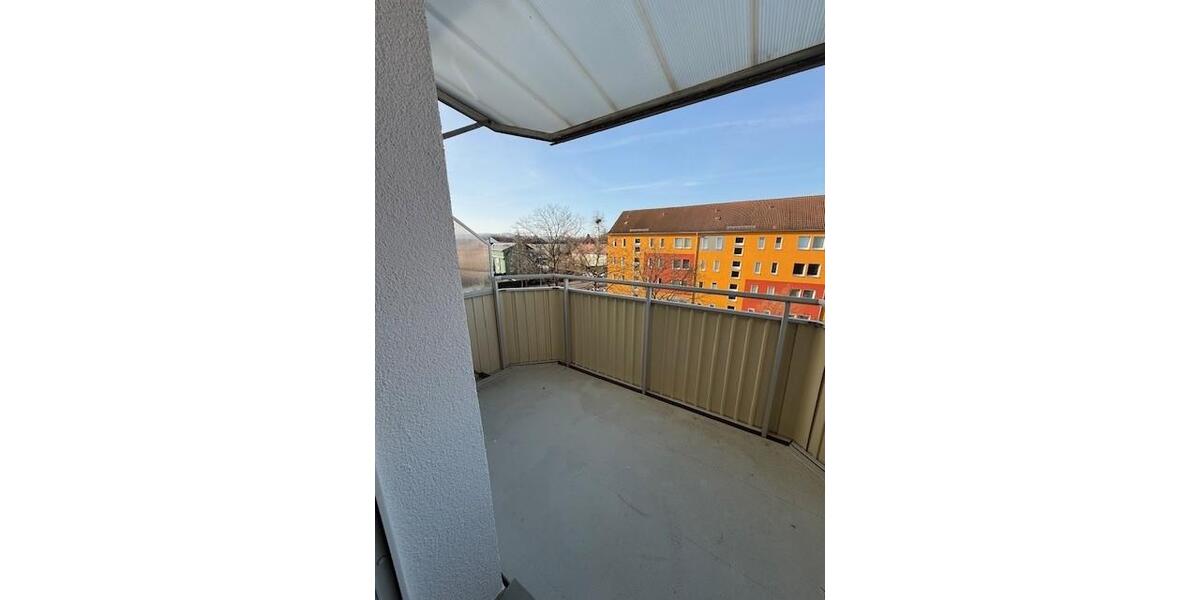 Etagenwohnung Kamenz - 3 Zimmer, 59 m&sup2;, 350&euro; | Angebot:25854246