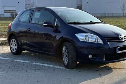 Toyota Auris 123.600 km 5.200 &euro; Moosburg 85368
