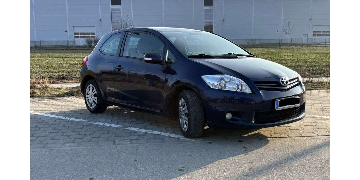 Toyota Auris 123.600 km 5.200 &euro; Moosburg 85368