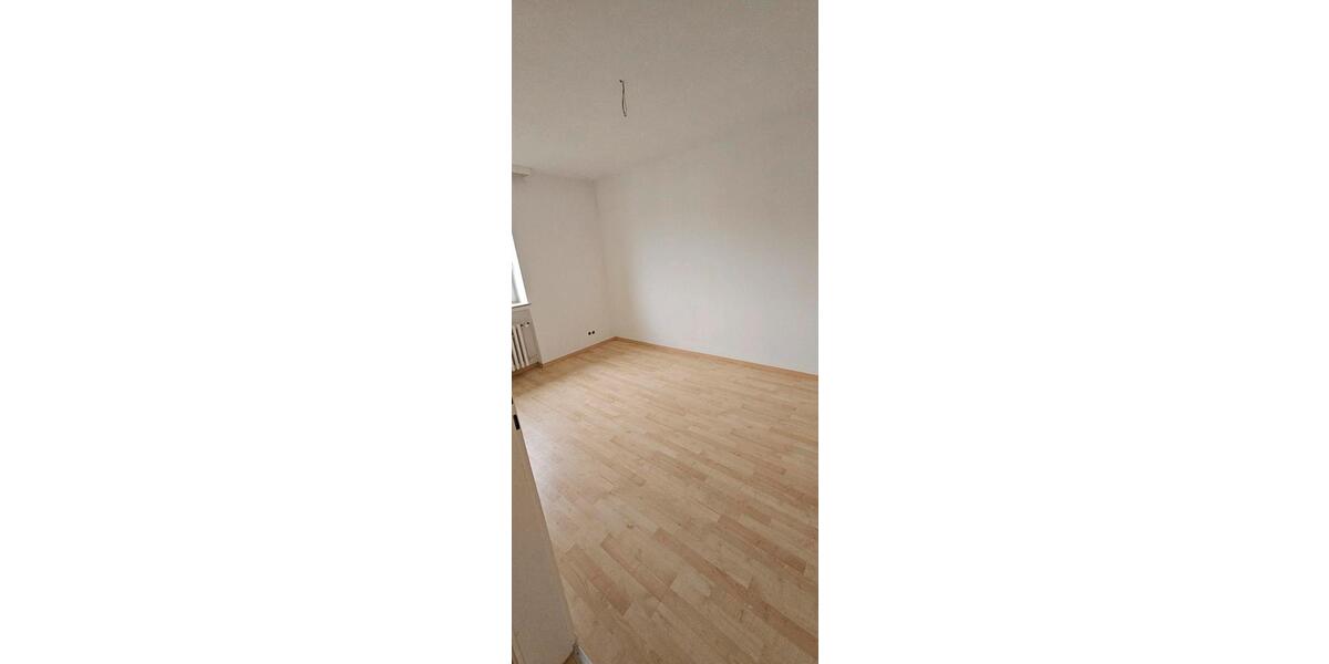 Etagenwohnung Northeim - 3 Zimmer, 70 m&sup2;, 550&euro; | Angebot:26645674