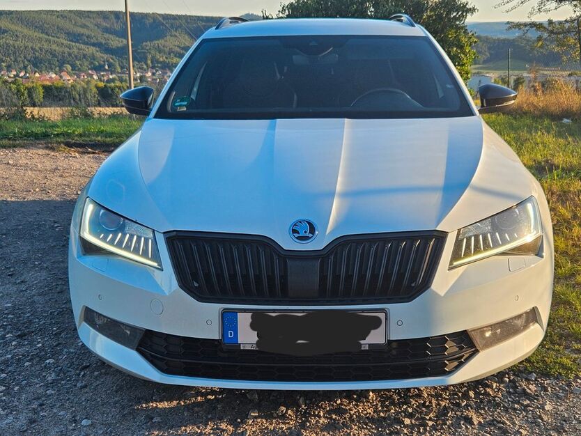 Skoda Superb 213.000 km 16.700 € Jena 07751