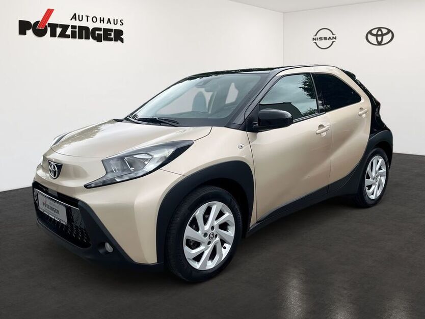 Aygo (X)