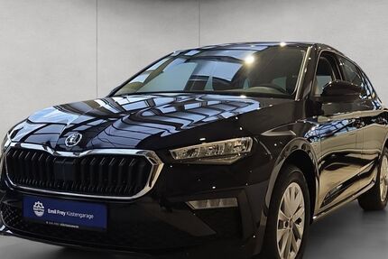 Skoda Scala 4.500 km 32.980 &euro; Husum 25813
