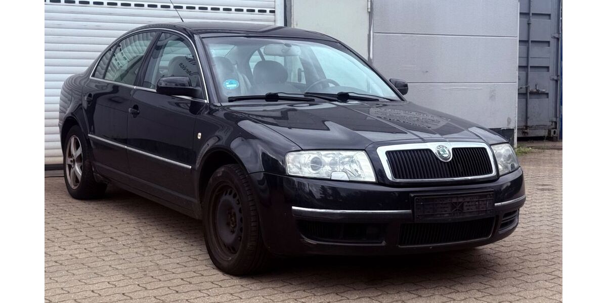 Skoda Superb 244.000 km 1.750 &euro; Geesthacht 21502
