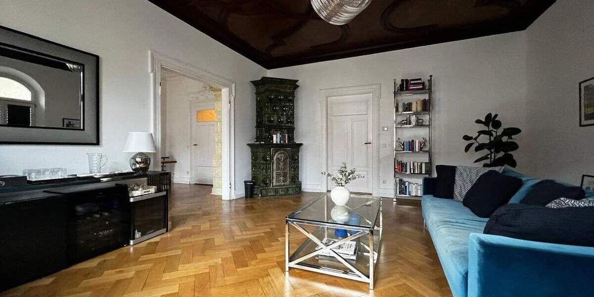 Einziehen und Aufleben - Attraktive 5 Zimmer Wohnung mit Balkon an der Bucher Straße von Nürnberg 5 zimmer