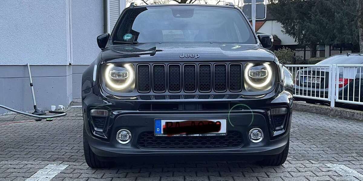 Jeep Renegade 87.890 km 16.699 &euro; Gaggenau 76571