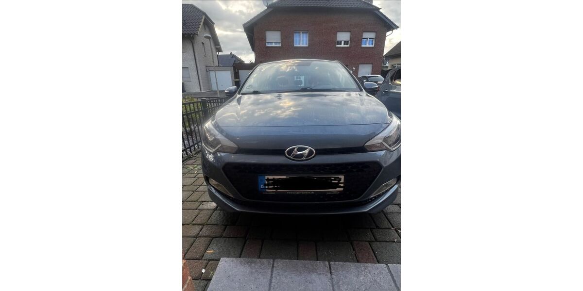 Hyundai i20 99.000 km 5.999 &euro; Hückelhoven 41836
