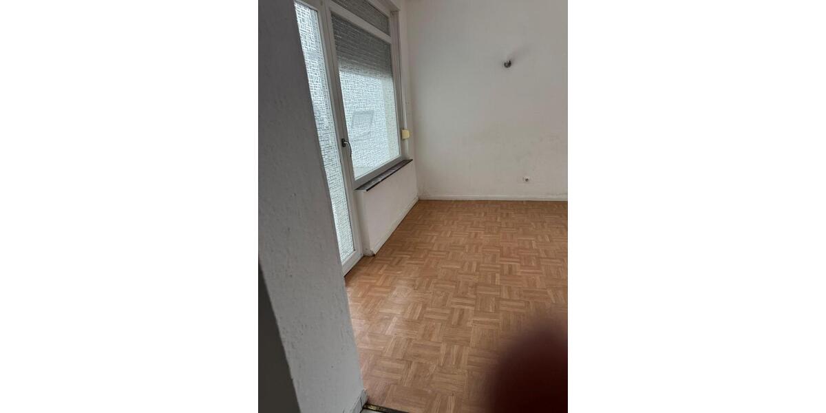 Erdgeschoßwohnung Büren - 3 Zimmer, 85 m&sup2;, 595&euro; | Angebot:25287788