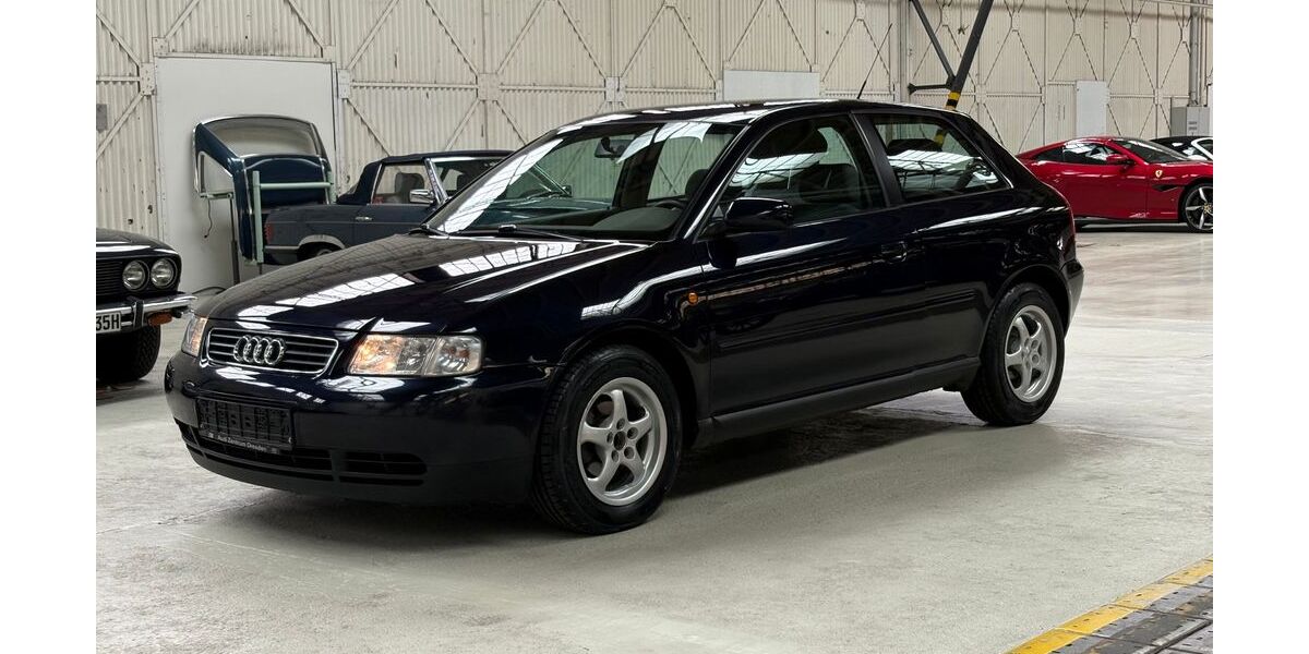 Audi A3 140.227 km 2.490 &euro; Dresden 01157
